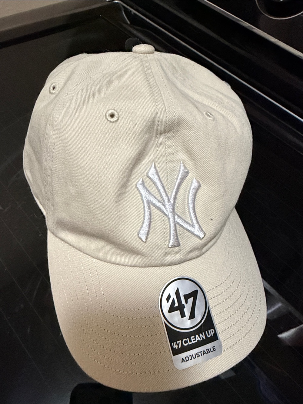 ’47 New York Yankees Baseball Cap - Khaki with White Logo- NWT